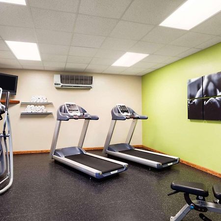 Country Inn & Suites By Radisson, Ithaca, Ny Bagian luar foto
