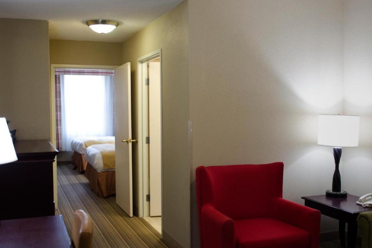 Country Inn & Suites By Radisson, Ithaca, Ny Bagian luar foto