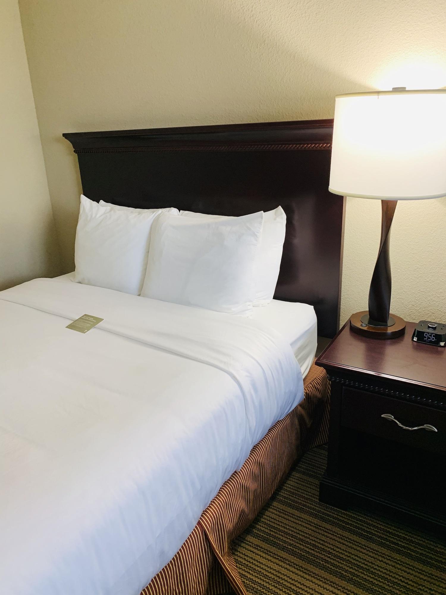 Country Inn & Suites By Radisson, Ithaca, Ny Bagian luar foto