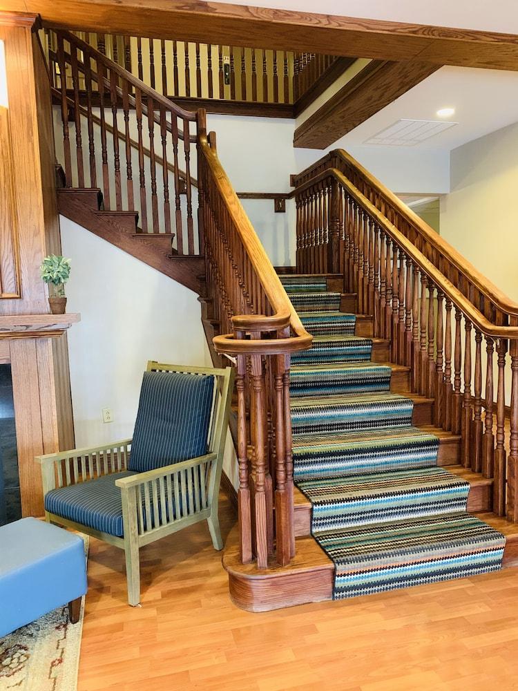 Country Inn & Suites By Radisson, Ithaca, Ny Bagian luar foto